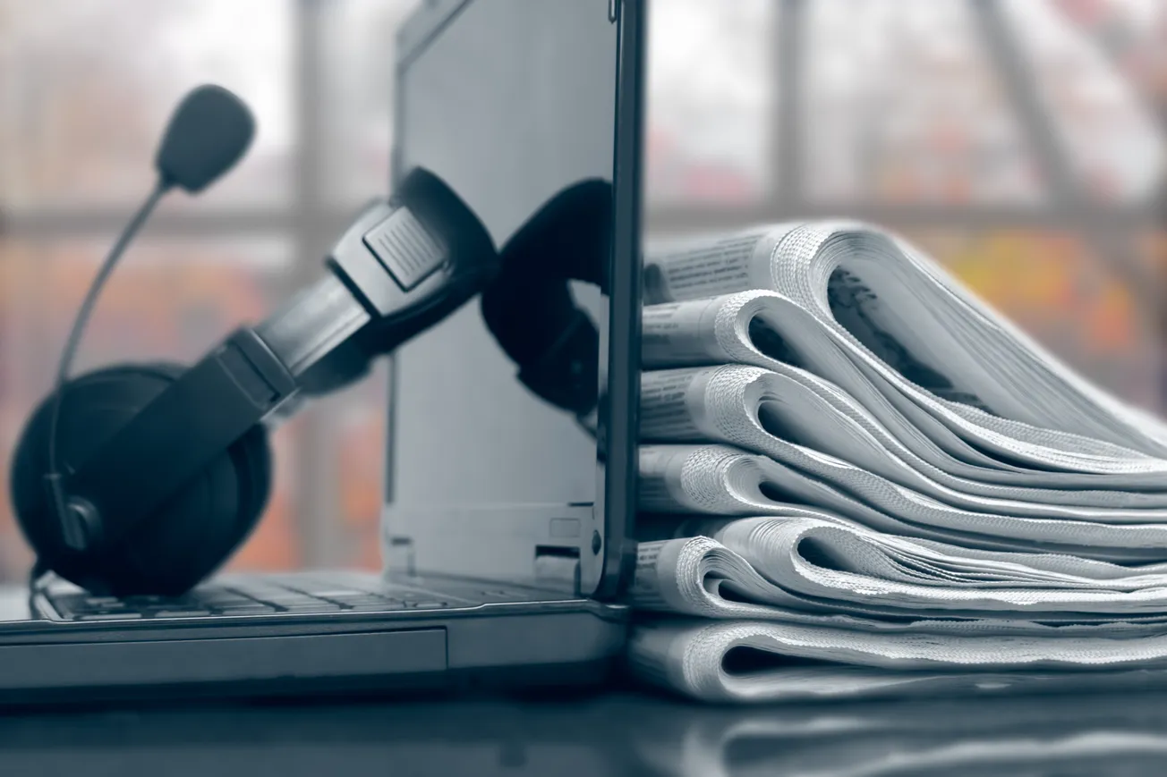 Extra, Extra: Podcast, Newspaper Audiences Show Overlap