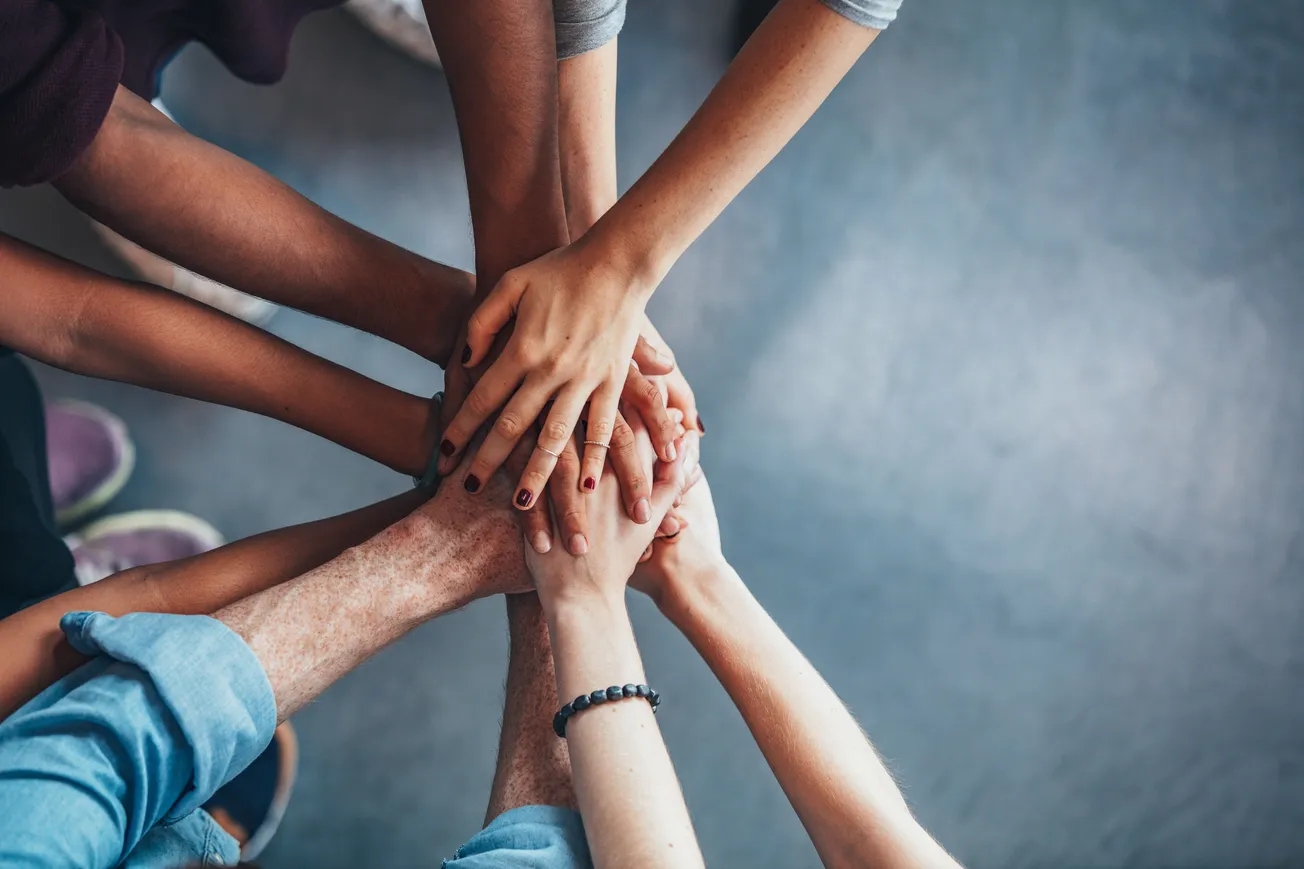 How to Build a Thriving Podcast Community